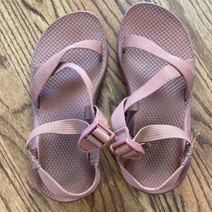 Chacos women’s sandals size 7 Pink Strappy Sandals